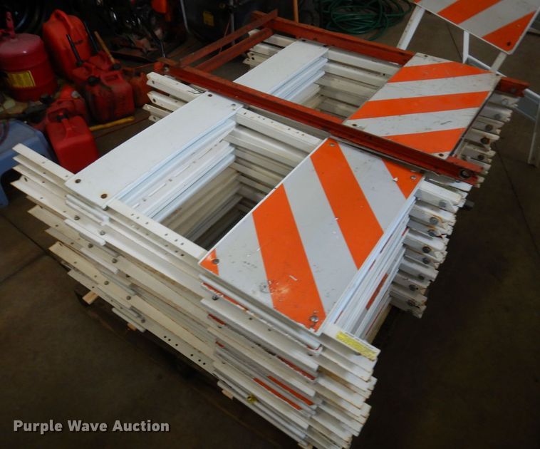 image for item KU9768 Approximately 20 road barricades