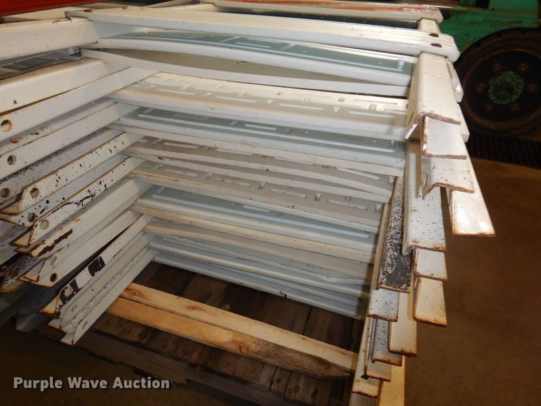 image for item KU9768 Approximately 20 road barricades