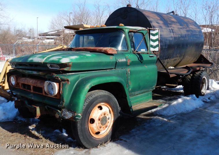image for item KU9770 1962 Chevrolet 60  water truck
