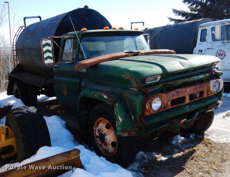 image for item KU9770 1962 Chevrolet 60  water truck