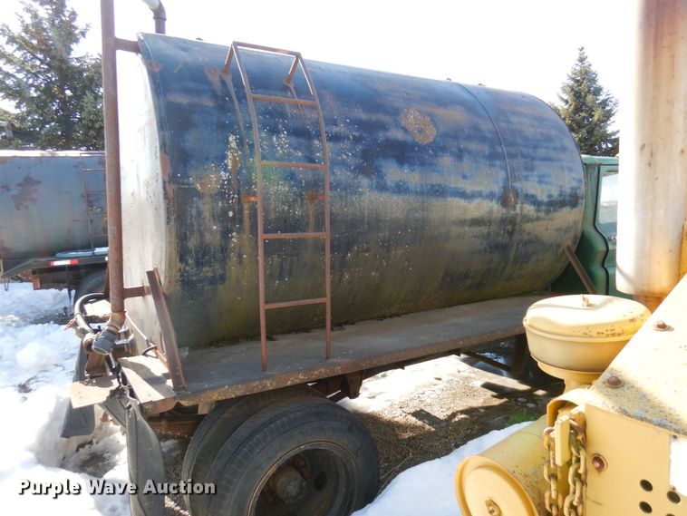 image for item KU9770 1962 Chevrolet 60  water truck