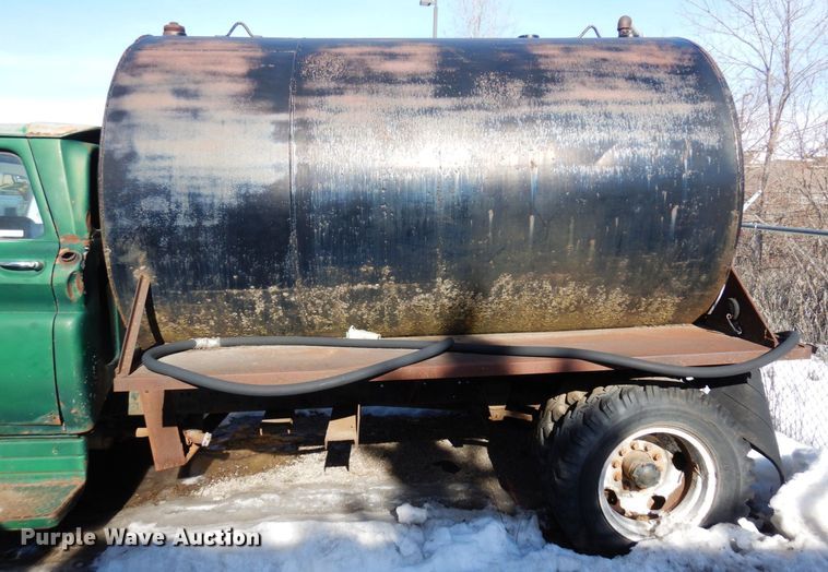 image for item KU9770 1962 Chevrolet 60  water truck