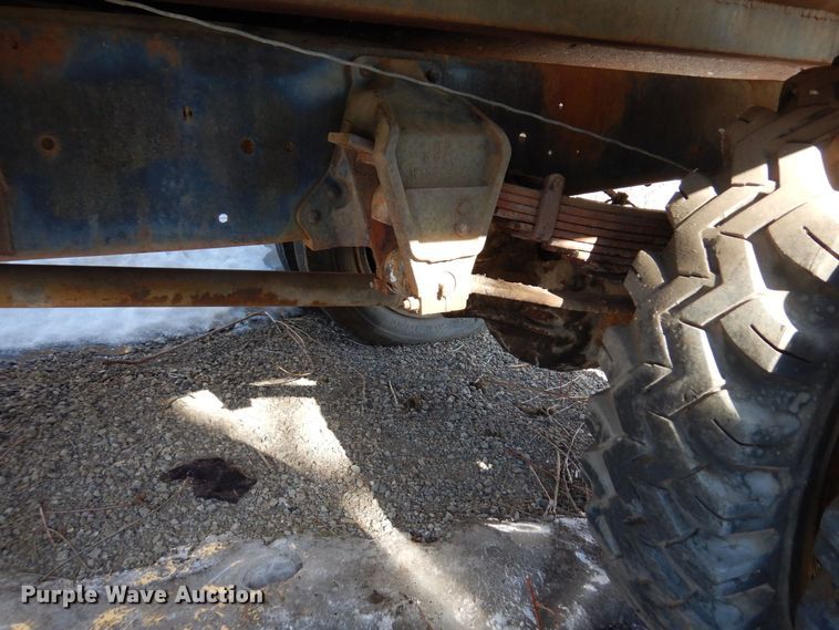 image for item KU9770 1962 Chevrolet 60  water truck