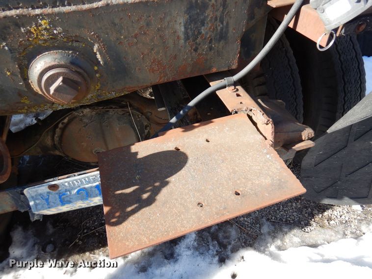 image for item KU9770 1962 Chevrolet 60  water truck