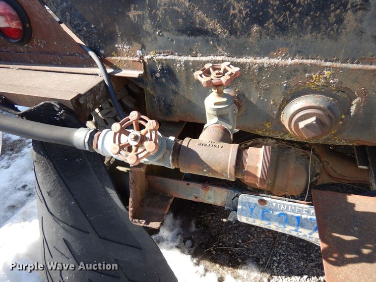 image for item KU9770 1962 Chevrolet 60  water truck