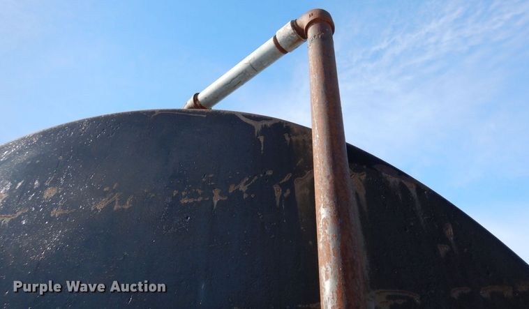 image for item KU9770 1962 Chevrolet 60  water truck