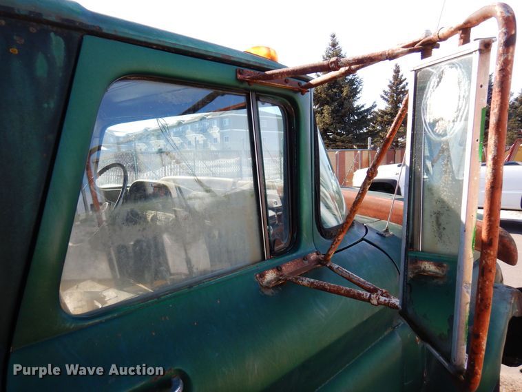 image for item KU9770 1962 Chevrolet 60  water truck