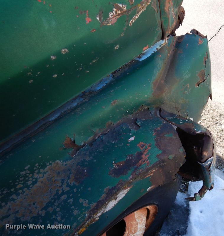 image for item KU9770 1962 Chevrolet 60  water truck