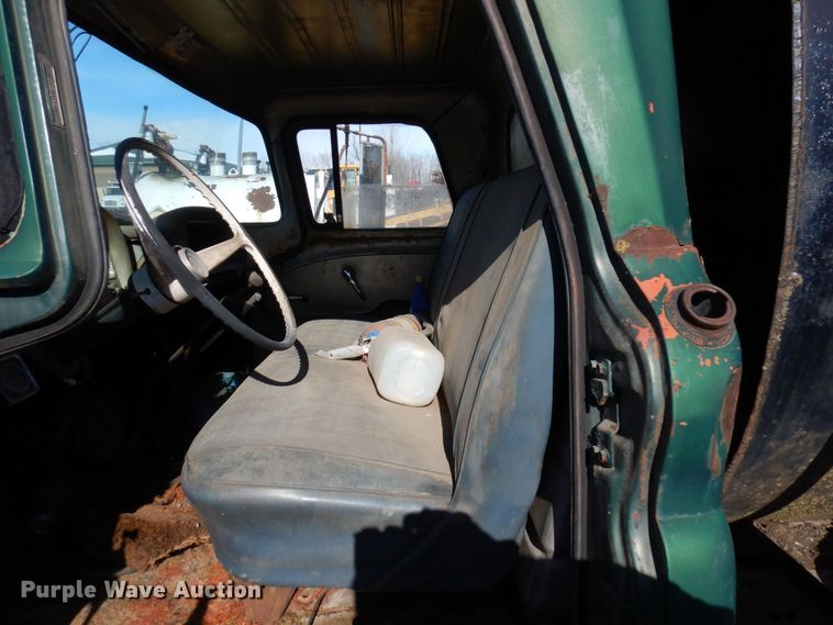 image for item KU9770 1962 Chevrolet 60  water truck