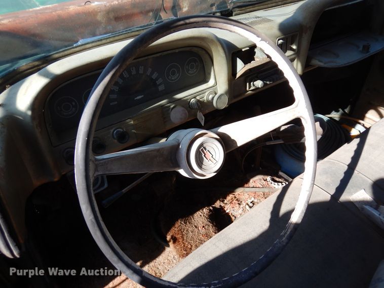 image for item KU9770 1962 Chevrolet 60  water truck