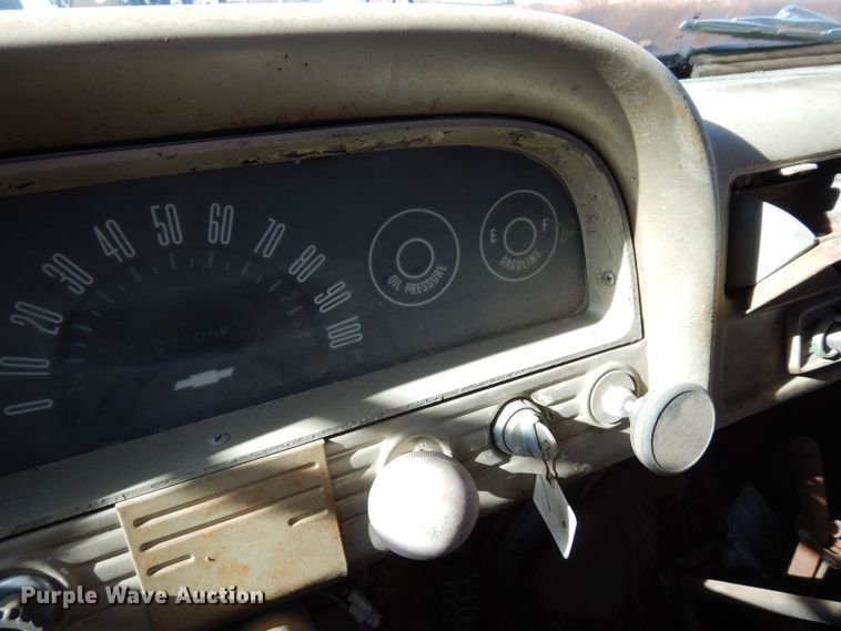 image for item KU9770 1962 Chevrolet 60  water truck