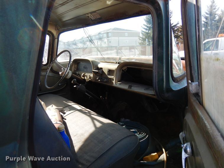 image for item KU9770 1962 Chevrolet 60  water truck