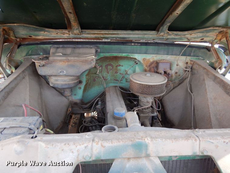 image for item KU9770 1962 Chevrolet 60  water truck