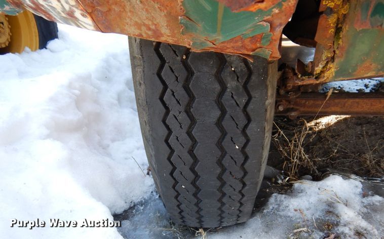 image for item KU9770 1962 Chevrolet 60  water truck