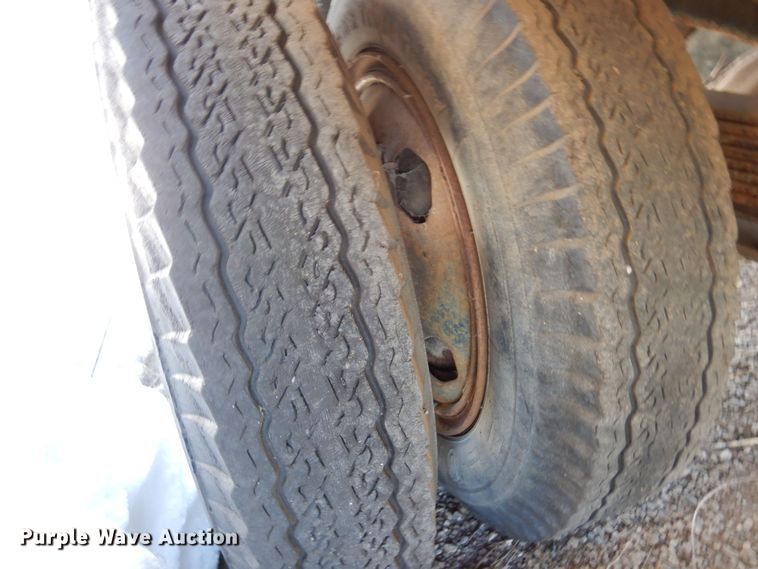 image for item KU9770 1962 Chevrolet 60  water truck