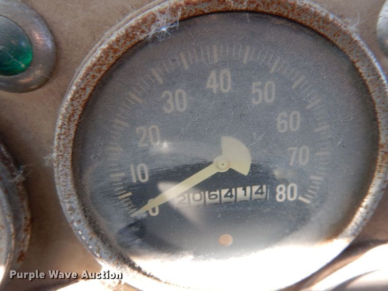 image for item KU9771 1976 International Cargostar  water truck