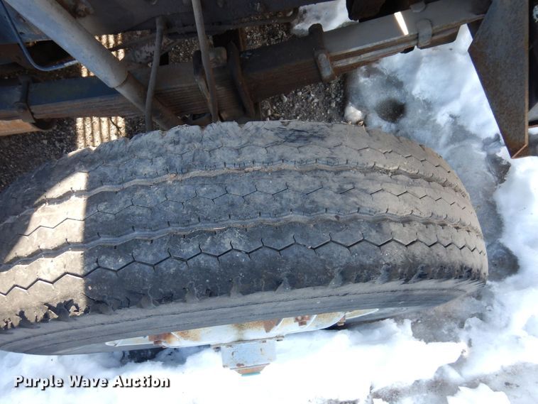 image for item KU9771 1976 International Cargostar  water truck