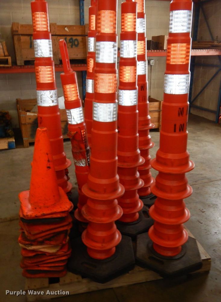 image for item KU9790 (3) pallets of cones