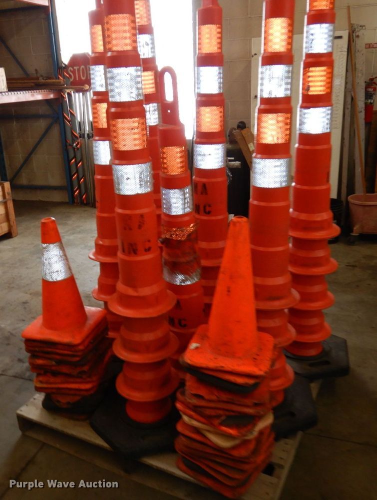 image for item KU9790 (3) pallets of cones