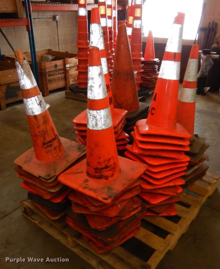 image for item KU9790 (3) pallets of cones