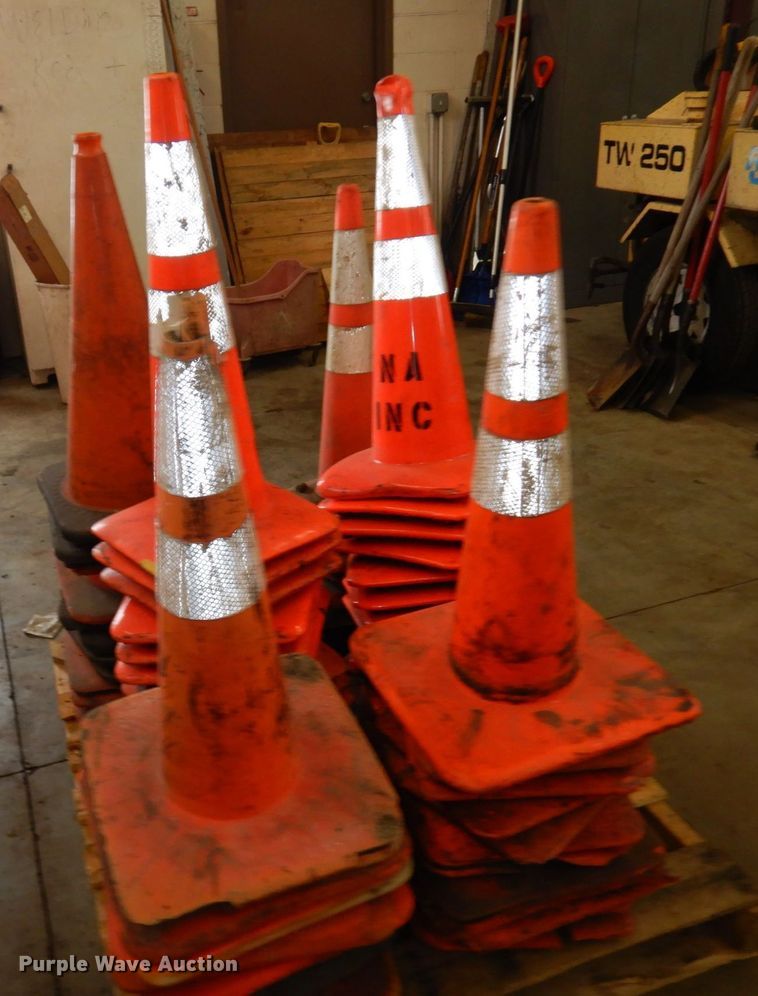 image for item KU9790 (3) pallets of cones