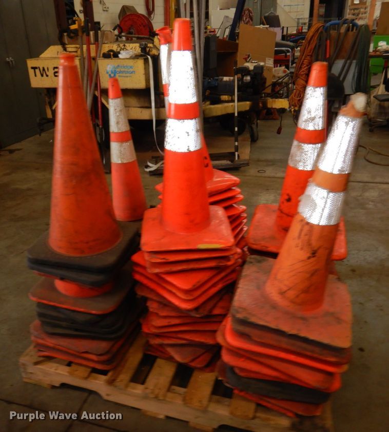 image for item KU9790 (3) pallets of cones