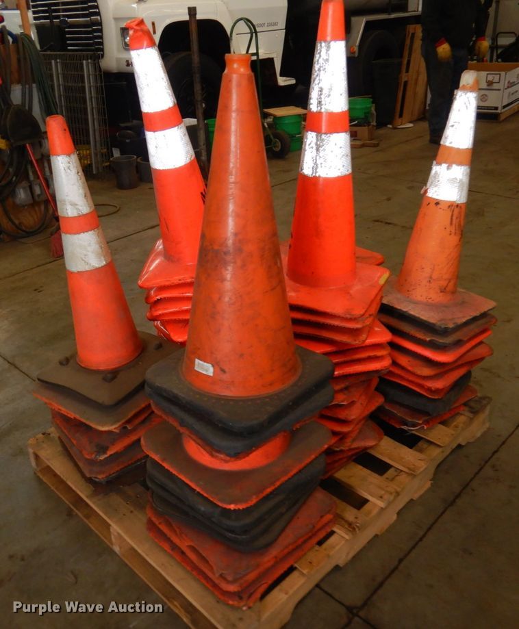 image for item KU9790 (3) pallets of cones