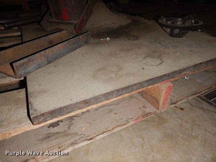 image for item KU9791 Tire changer