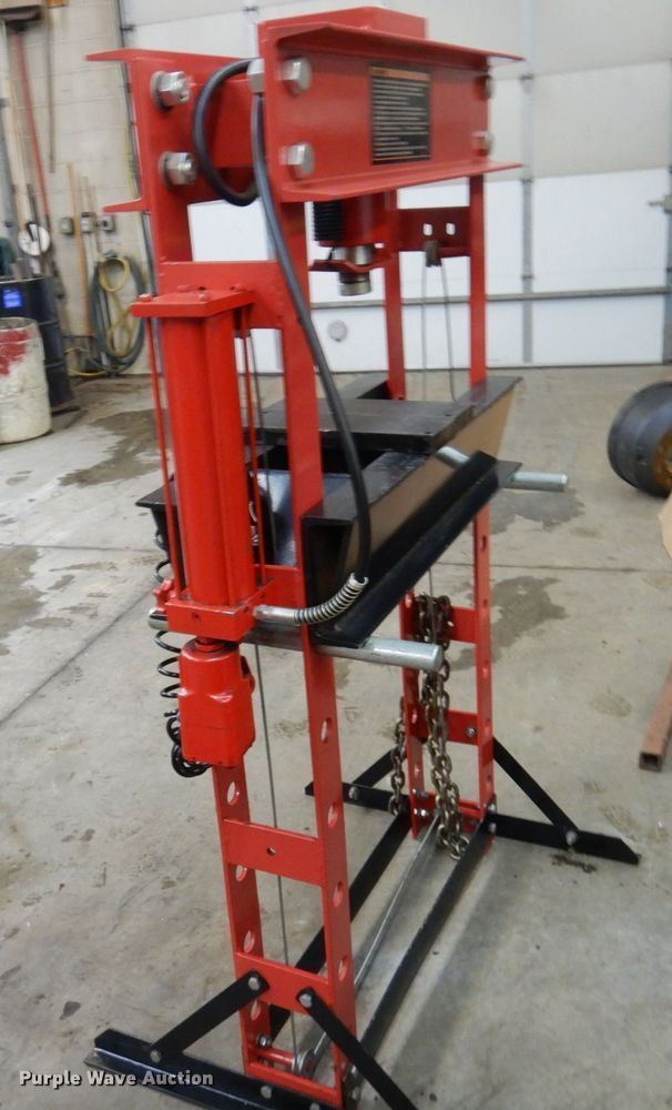 image for item KU9802 Torin Big Red  40 ton hydraulic press