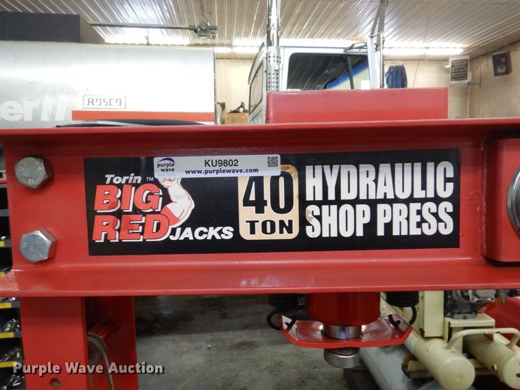 image for item KU9802 Torin Big Red  40 ton hydraulic press