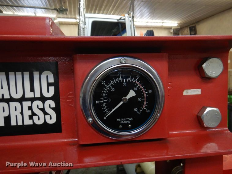 image for item KU9802 Torin Big Red  40 ton hydraulic press