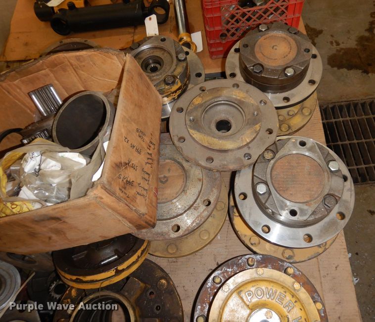 image for item KU9806 Mauldin  motor grader parts