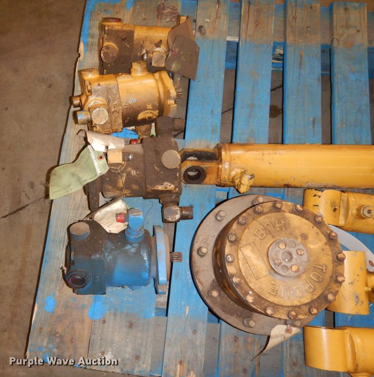 image for item KU9807 Puckett  motor grader parts