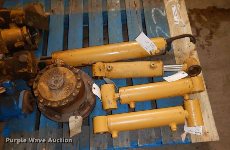 image for item KU9807 Puckett  motor grader parts