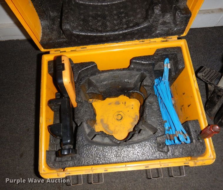 image for item KU9817 Spectra LL500  laser leveling equipment