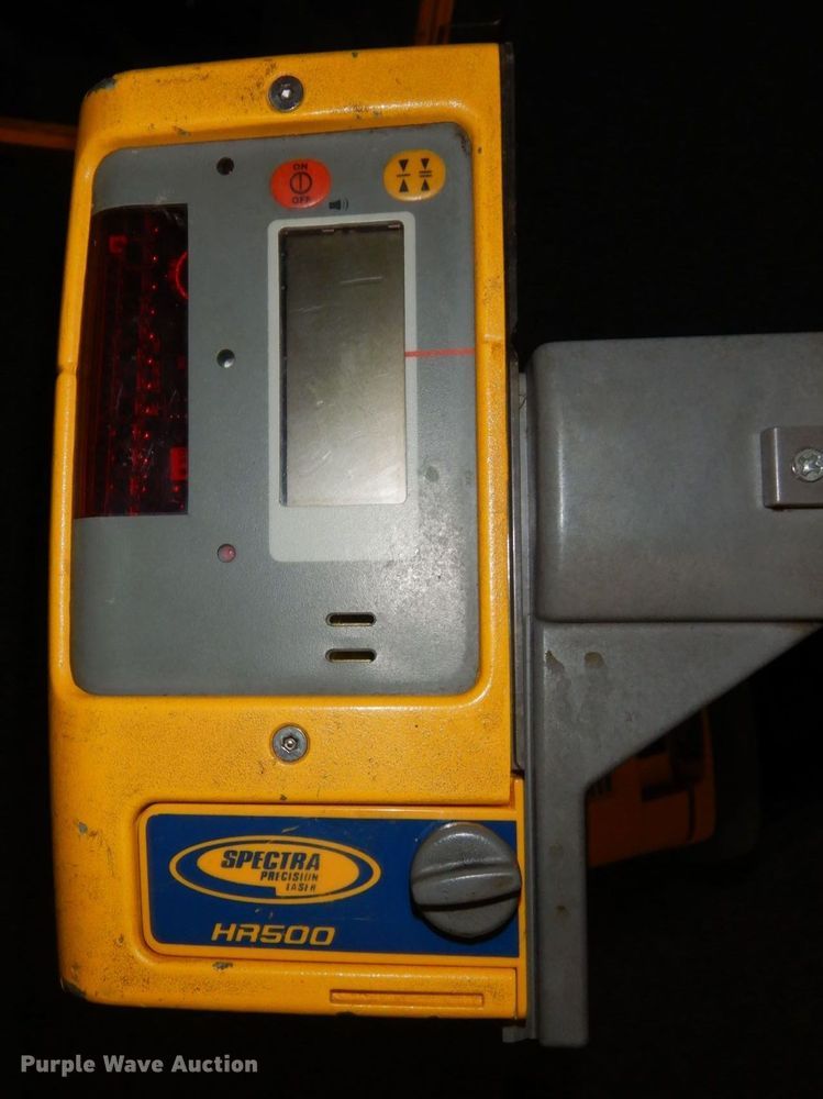 image for item KU9818 Spectra LL500  laser leveling equipment