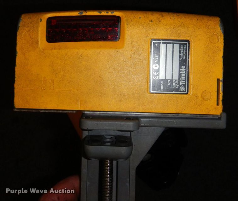 image for item KU9818 Spectra LL500  laser leveling equipment