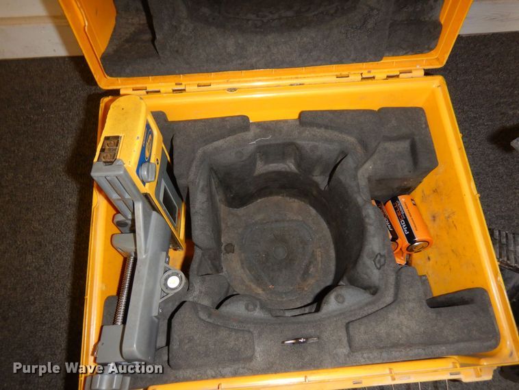 image for item KU9818 Spectra LL500  laser leveling equipment