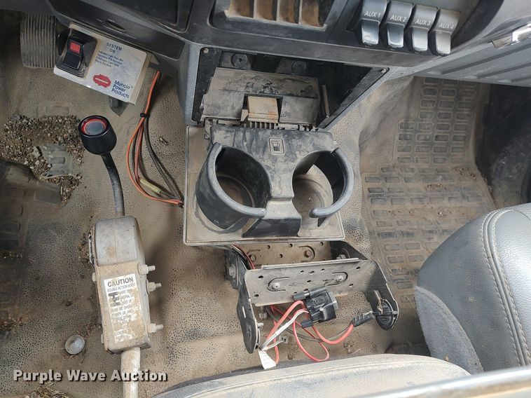 image for item DG5365 2011 Ford F350 Super Duty  dump bed pickup truck