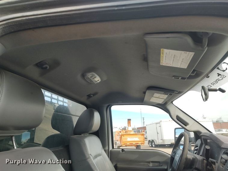 image for item DG5365 2011 Ford F350 Super Duty  dump bed pickup truck