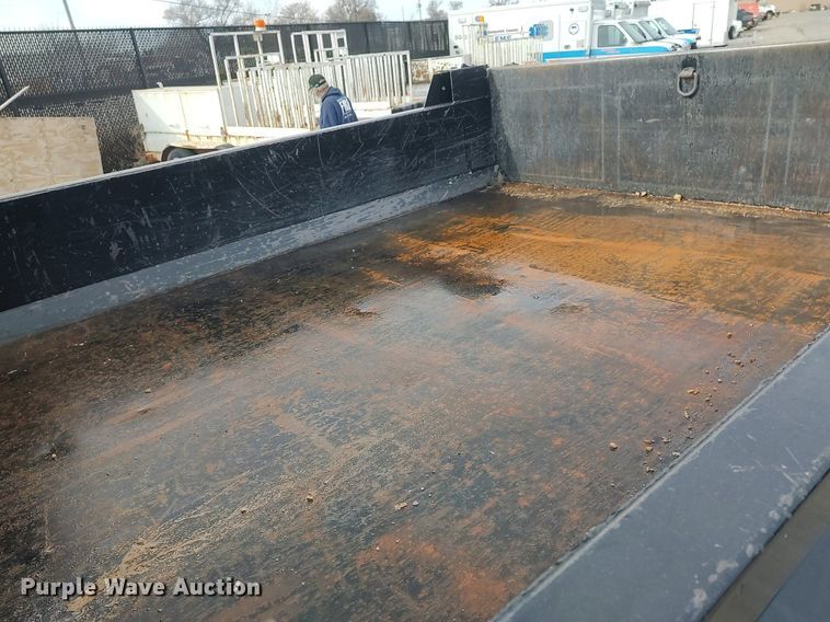 image for item DG5365 2011 Ford F350 Super Duty  dump bed pickup truck