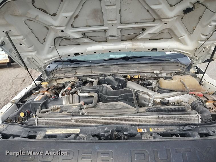 image for item DG5365 2011 Ford F350 Super Duty  dump bed pickup truck