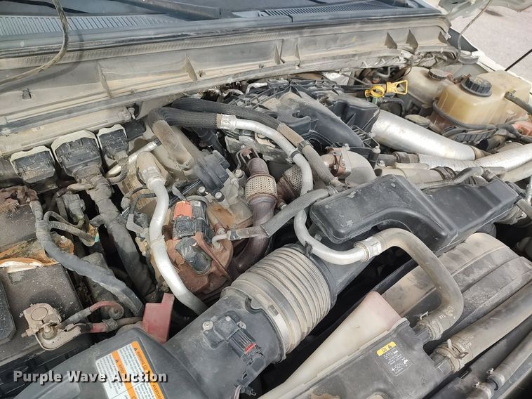 image for item DG5365 2011 Ford F350 Super Duty  dump bed pickup truck