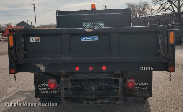 image for item DG5366 2011 Ford F350 Super Duty  dump bed pickup truck