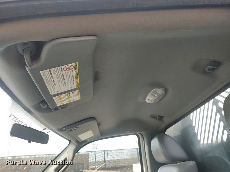 image for item DG5366 2011 Ford F350 Super Duty  dump bed pickup truck