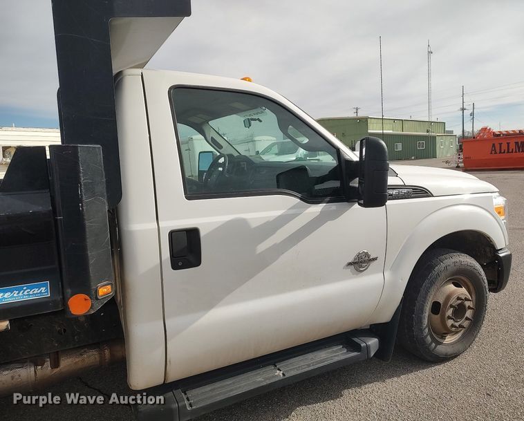 image for item DG5366 2011 Ford F350 Super Duty  dump bed pickup truck
