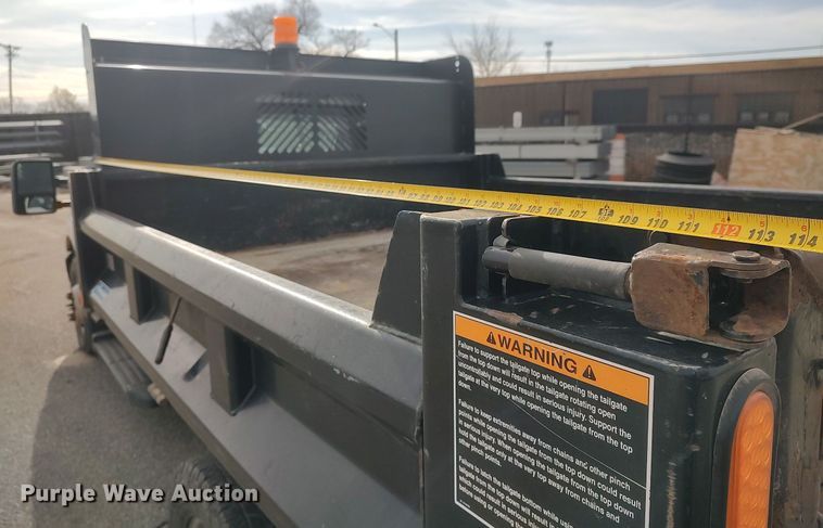 image for item DG5366 2011 Ford F350 Super Duty  dump bed pickup truck