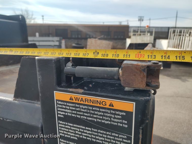 image for item DG5366 2011 Ford F350 Super Duty  dump bed pickup truck