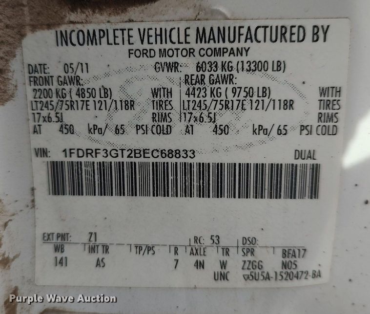 image for item DG5366 2011 Ford F350 Super Duty  dump bed pickup truck