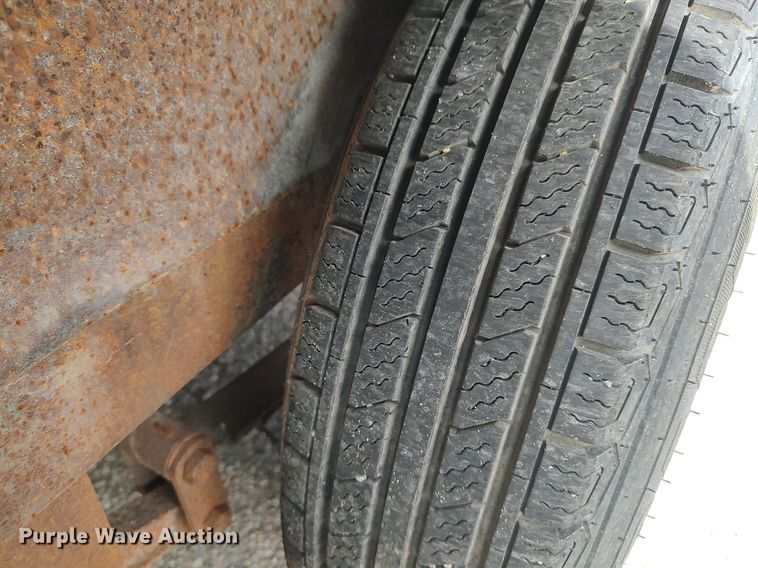 image for item DG5370 1995 Starlite  utility trailer